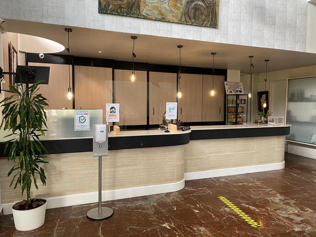 Hotel Vejo Reinosa Eksteriør billede