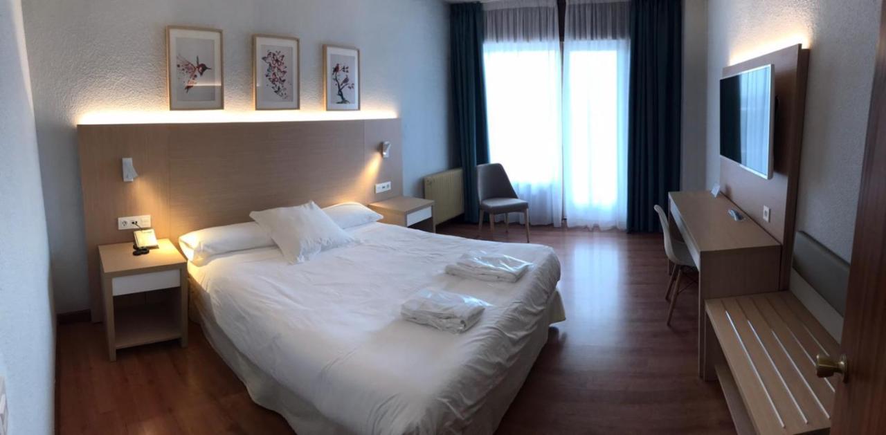 Hotel Vejo Reinosa Eksteriør billede