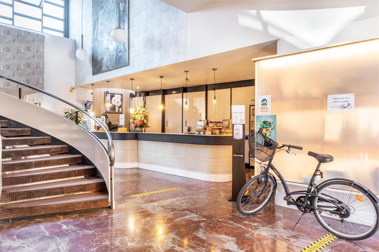 Hotel Vejo Reinosa Eksteriør billede