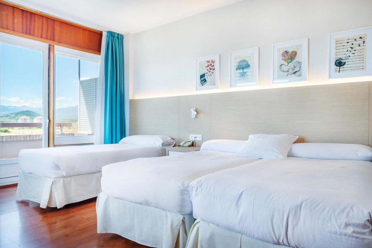 Hotel Vejo Reinosa Eksteriør billede