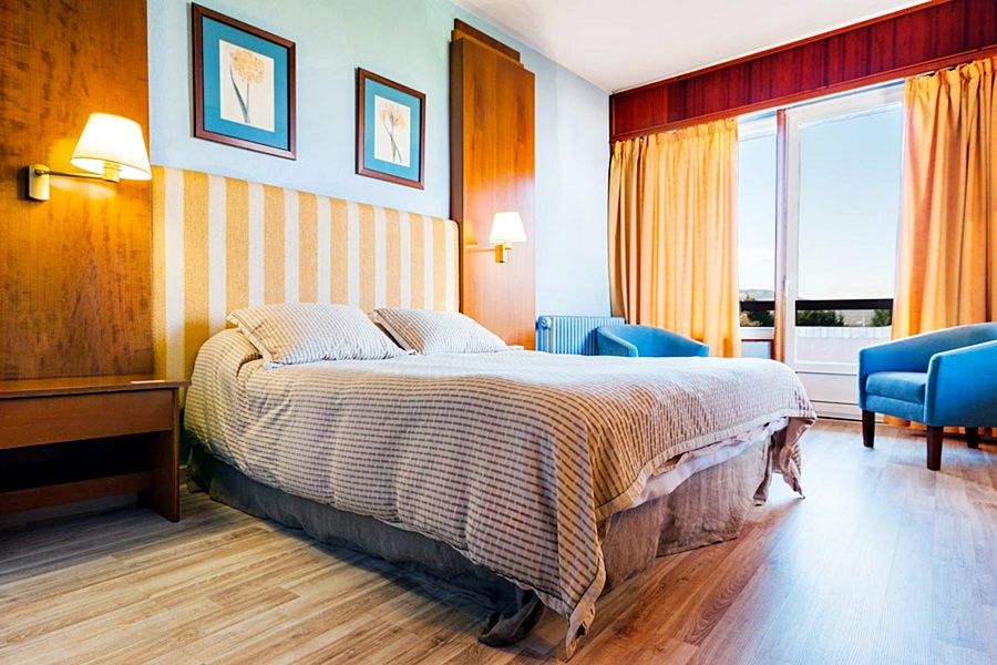 Hotel Vejo Reinosa Eksteriør billede